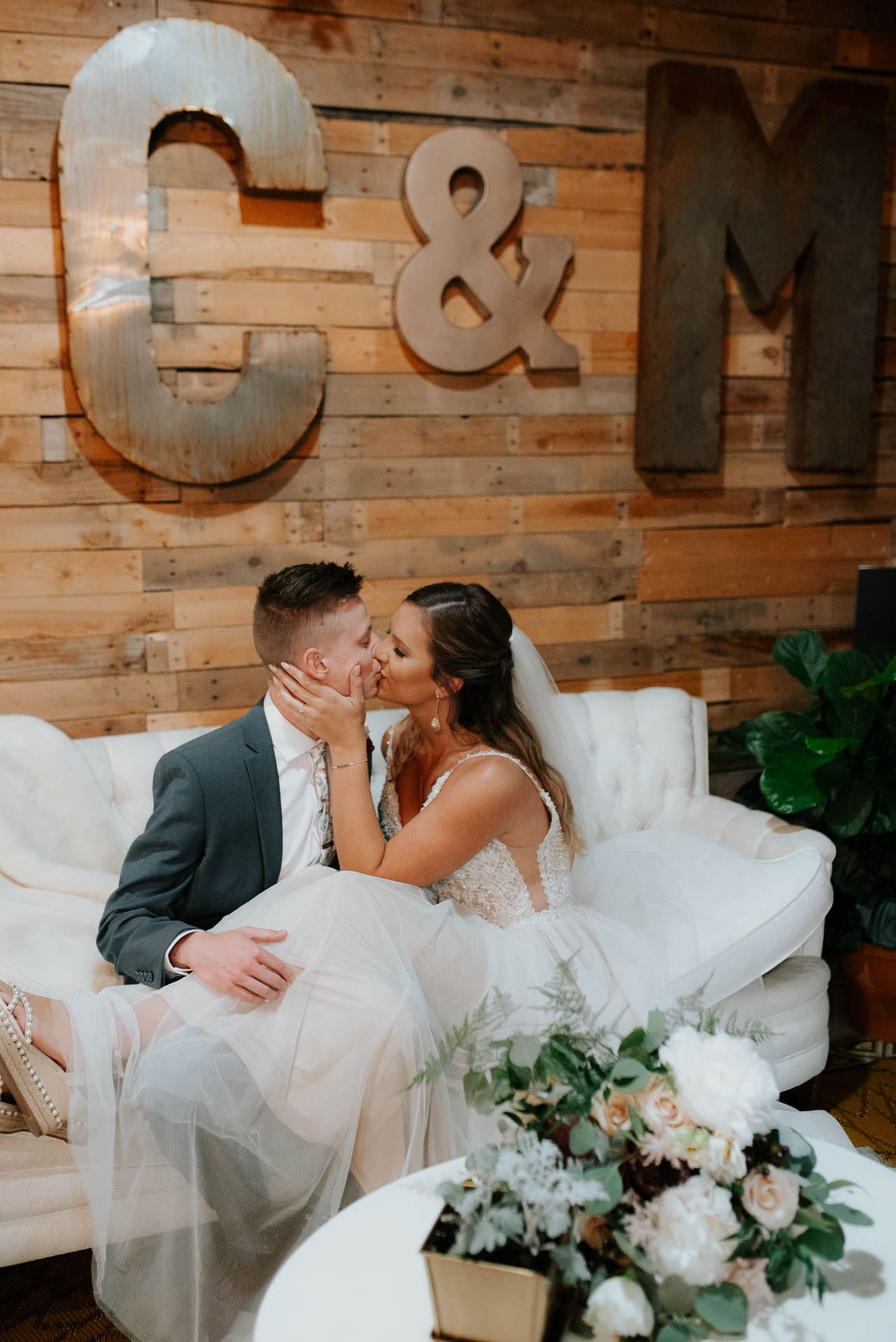 boho denver backyard wedding photo gallery