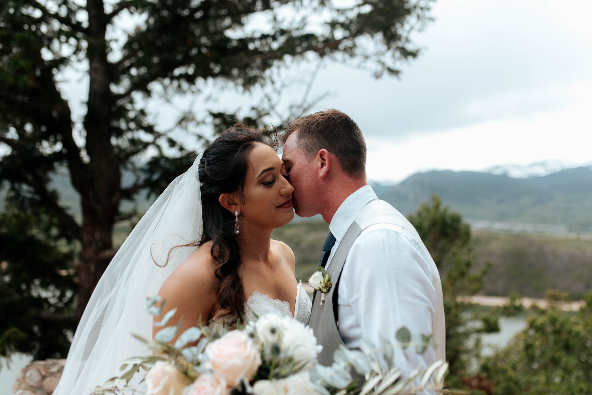 silverthorne wedding colorado photographer