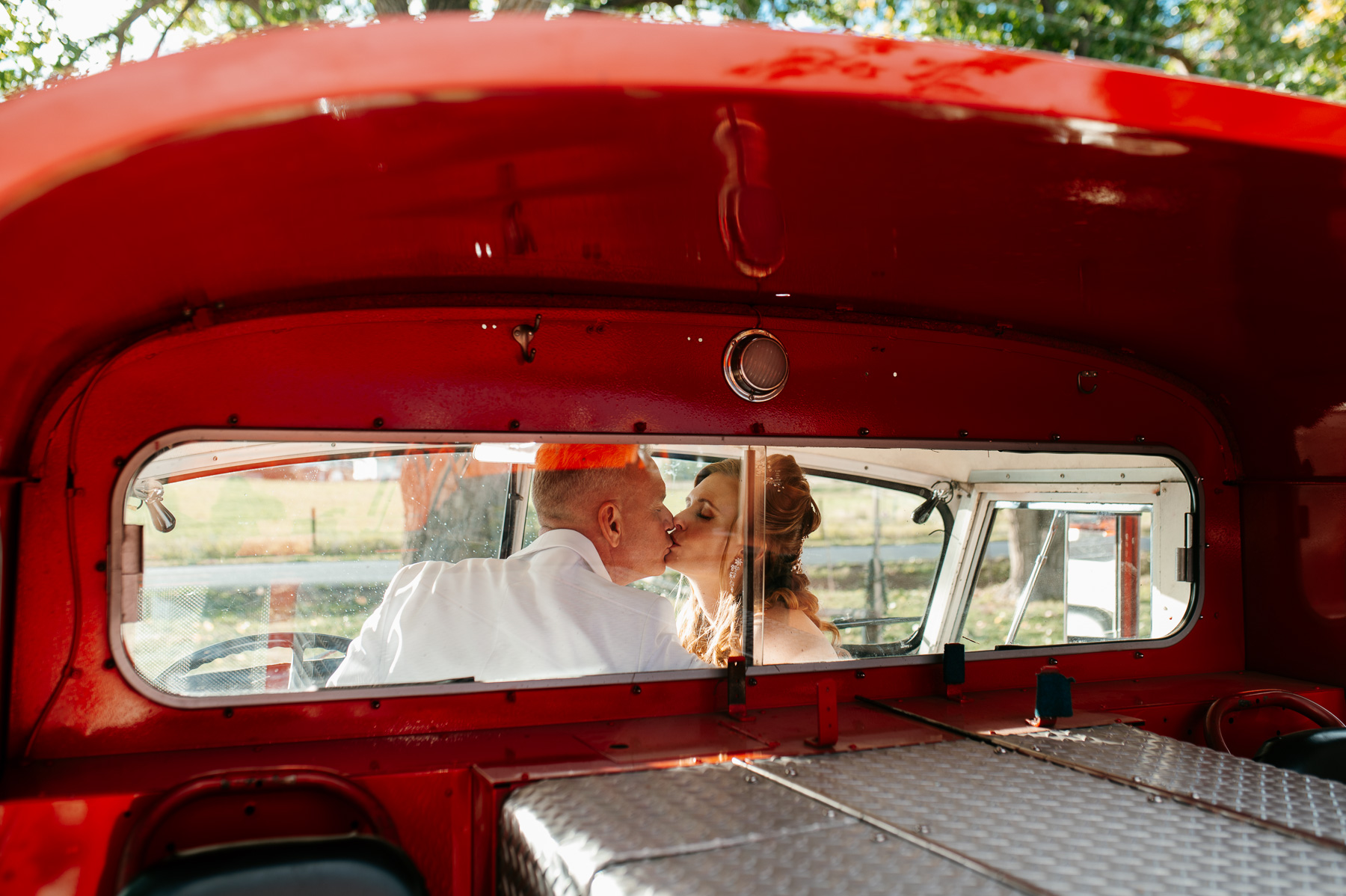 autumn wedding, fall, colorado, wedding photographer, fort collins, windsor, farm wedding