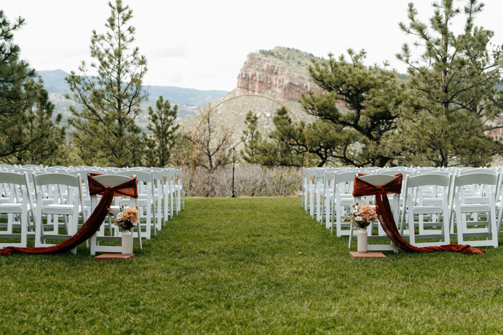 Lyons wedding photographer, lionscrest manor, colorado, boulder