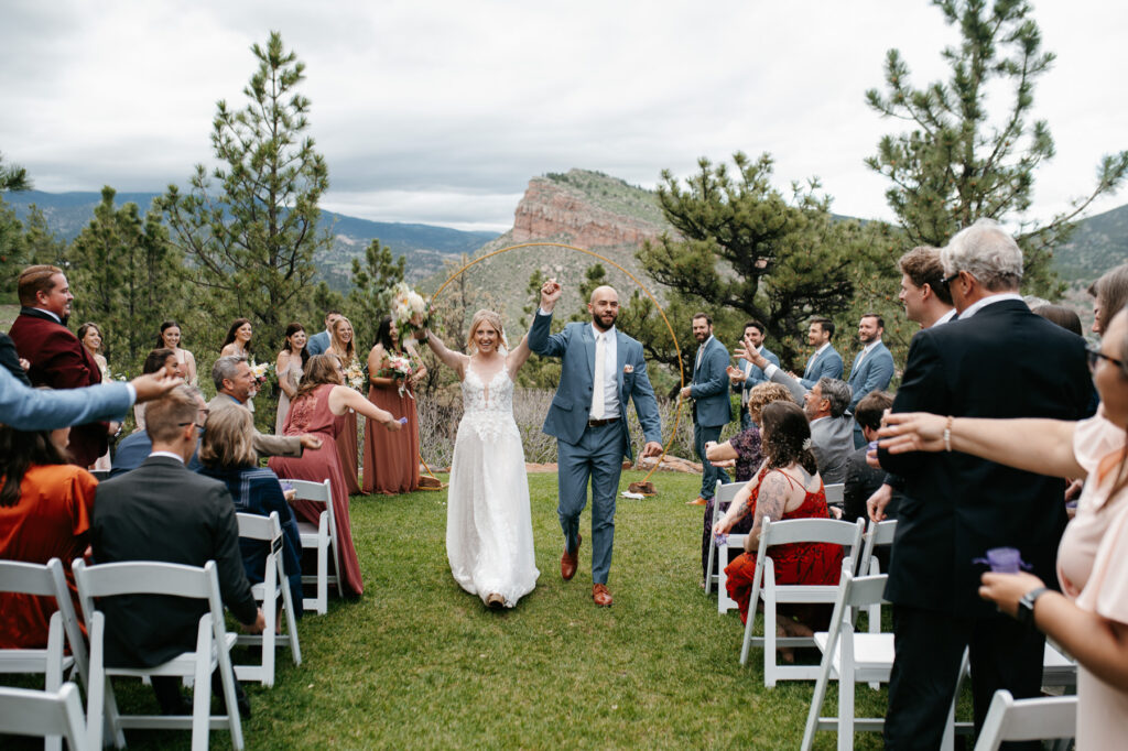 Lyons wedding photographer, lionscrest manor, colorado, boulder